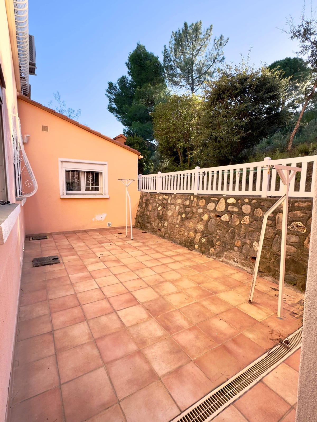 The enclosed inner courtyard, secure for pets